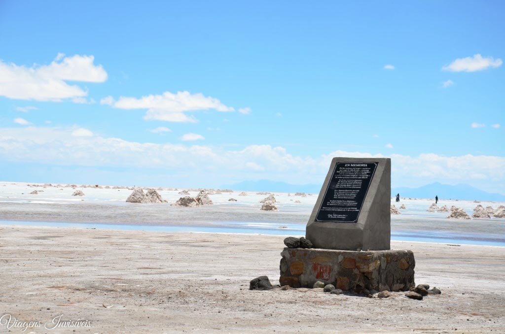 Memorial sobre mortos em Uyuni