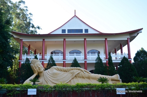 Buda deitado, templo budista Foz do Iguaçu