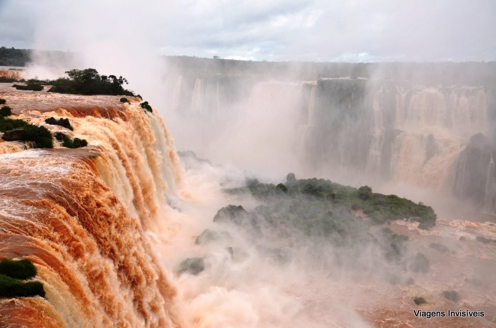 Maior queda Cataratas do Iguaçu, lado brasileiro