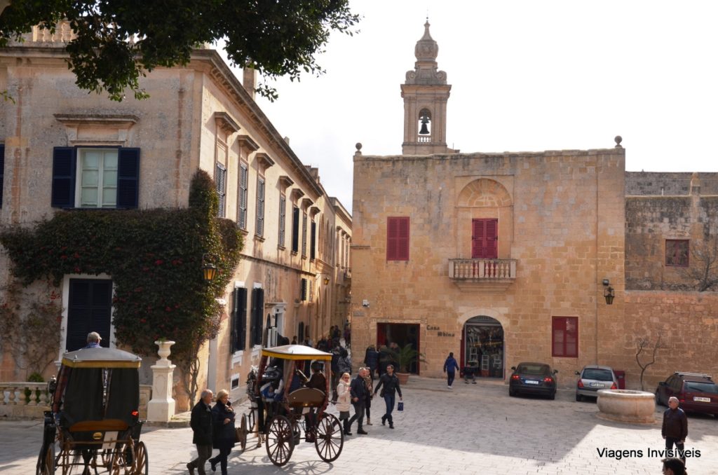 Carruagens, Medina, Malta