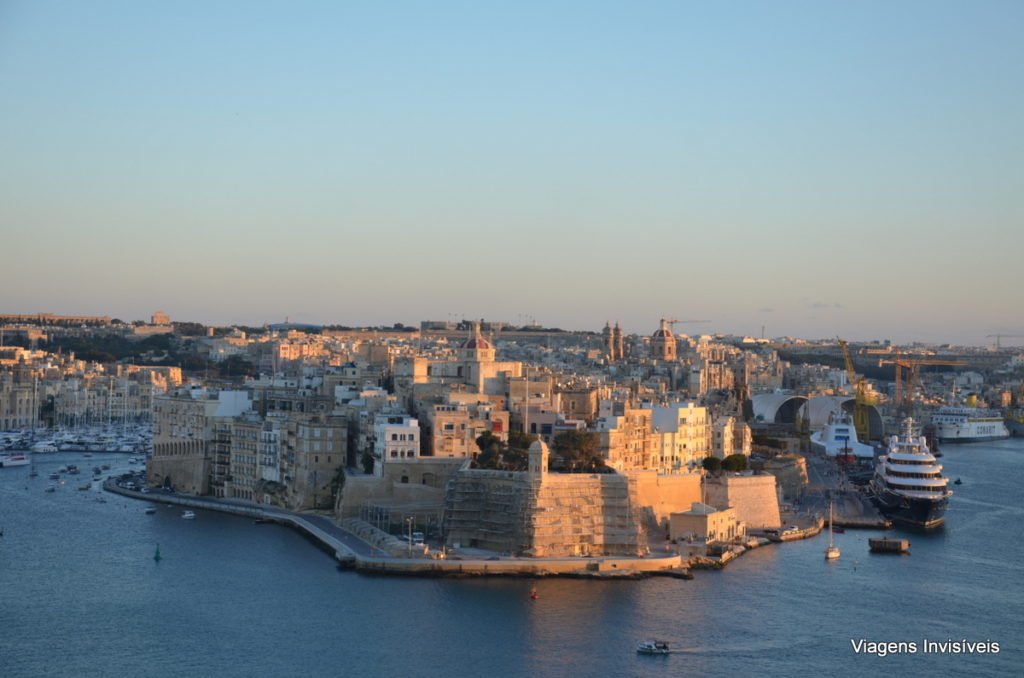 Vista das cidades a partir do Upper Barrakka Garden, Valeta, Malta
