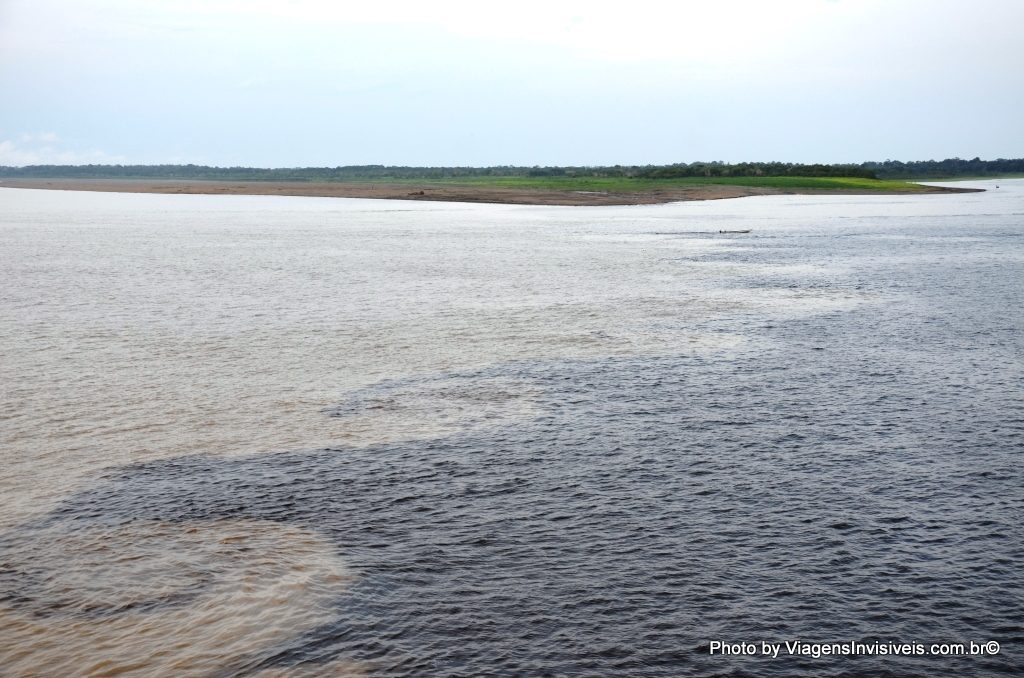 Encontro dos rios Negro e Solimões, Amazonas (2)