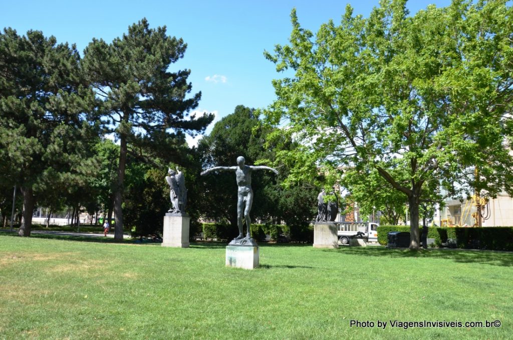 Arte no Resselpark, Viena, Áustria