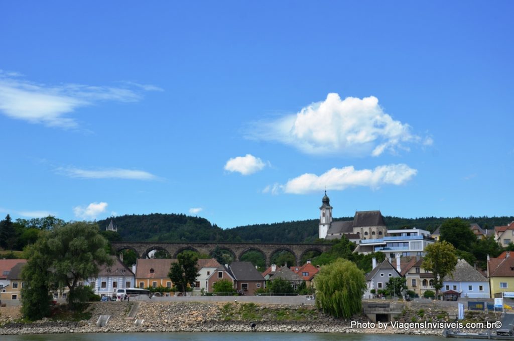 Paisagem no passeio pelo Danúbio, Melk, Áustria