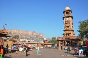 Relógio inglês e Forte Mergarhar, Jodhpur, Índia