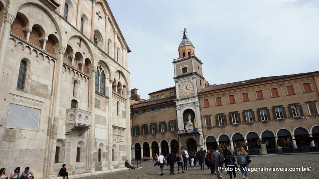 Bate e volta à Modena, Itália