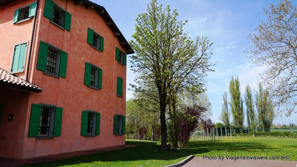 Simplicidade condizente com Modena, Casa Museu Luciano Pavarotti, Modena, Itália
