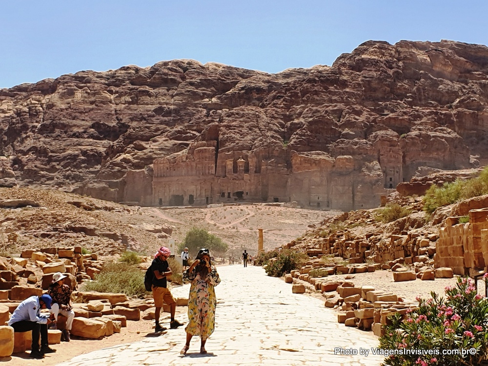 Fotografando e sendo fotografada em Petra, Jordânia