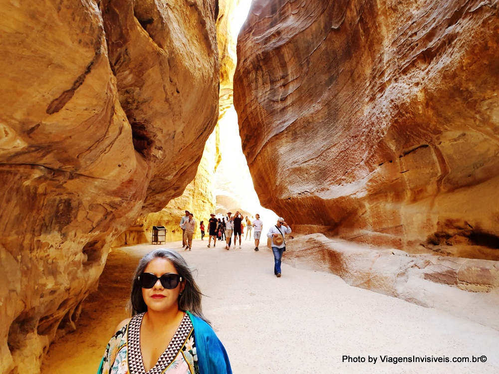 Muitos turistas em Petra e eu como um deles, Petra, Jordânia